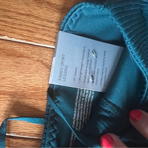 Victoria Secret Leggings - Picture 3 of 4